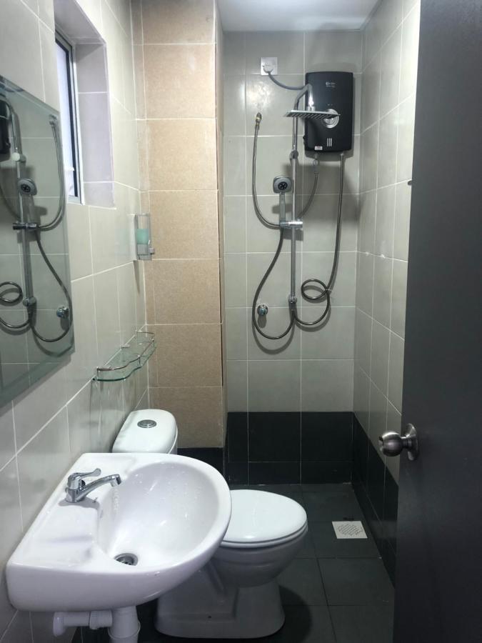Ramadhina Eagle Eye View Home2stay Emerald Avenue
